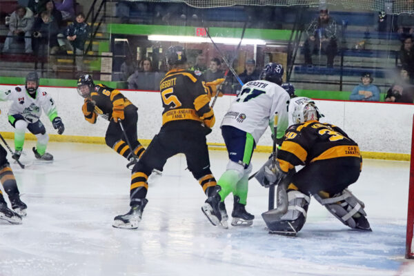 Paper Kings hold off Eagles in goal-filled affair