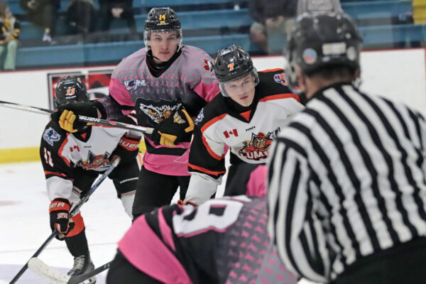 GALLERY: Lumberjacks collect road result over Eagles